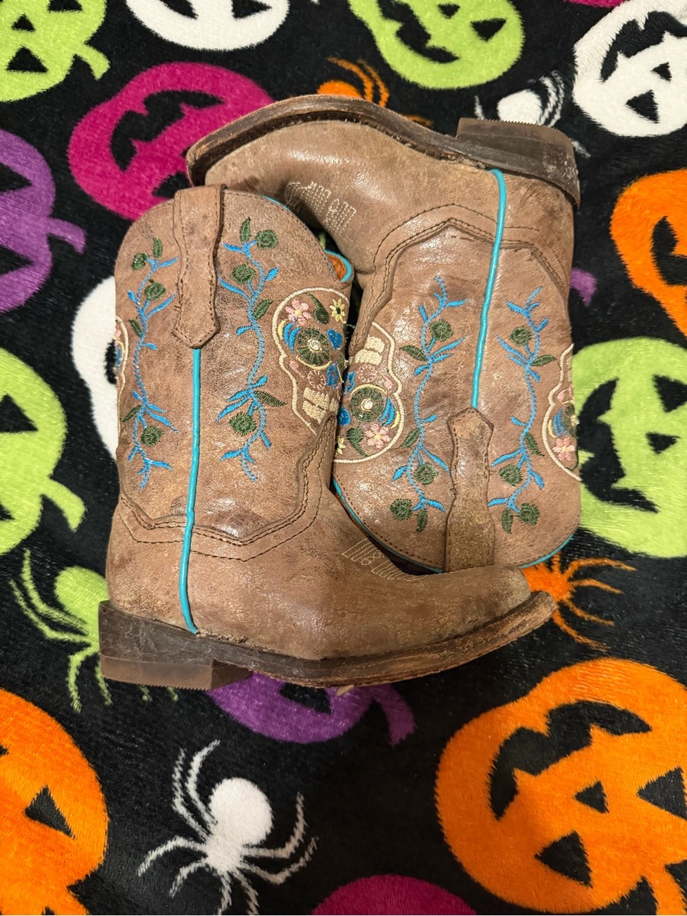 Girls Tan Embroidered Western Boots with Turquoise Trim